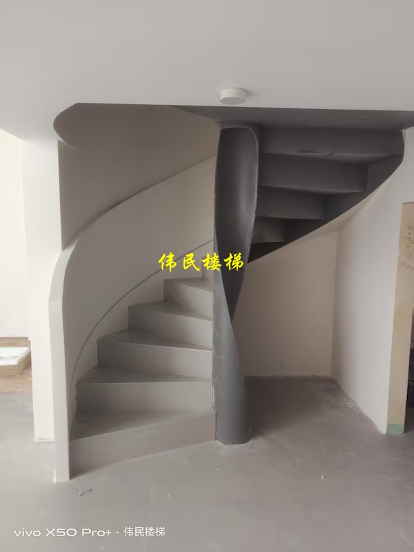 杭州别墅旋转楼梯制作23年了，专注打造属于你的空间美学