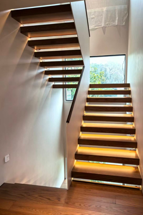 杭州市西湖区转塘镇梦湖山庄别墅 